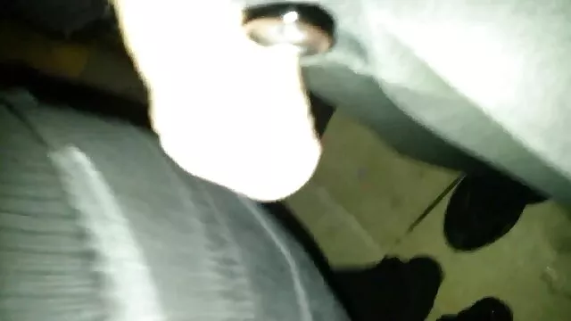Dos alumnos le mamas cojiendo con su hijo dieron al profesor para el examen.