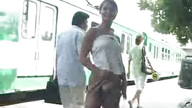 Prostituta alemana chupando madres follando español polla