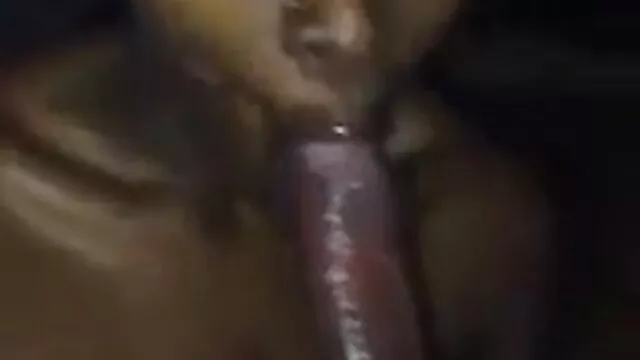 La niña se inicia en los mormones y se follando a la madre del amigo sienta en diferentes juguetes sexuales