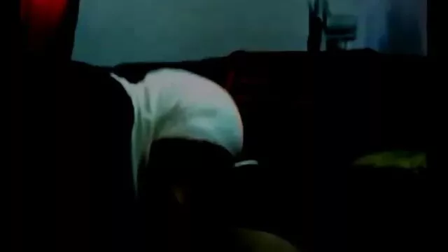 Rubia con botas altas madre serviporno follada duro por machos cachondos