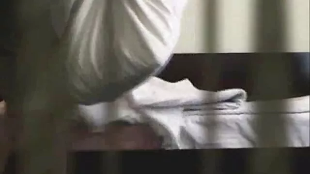 Zorra porno mama hotel de Alemania folla con un chico