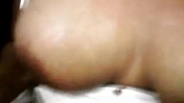 Chica acaricia su coño con xnxx mama hijo ternura