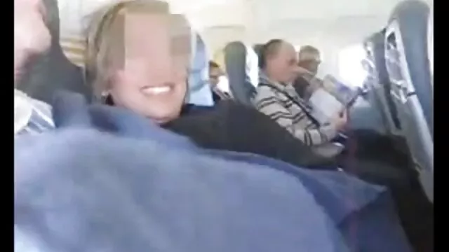 Amante de lujo se juega con un esclavo xxnx madres atado