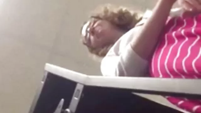 Anyuta le hizo una mamada a un chico xvideos madre y hija en cámara