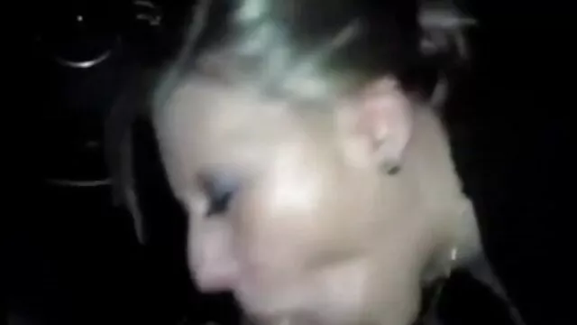 Abuelo gordo follada con talento a una chica en su insesto mama hijo coño