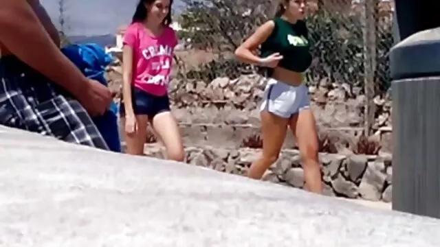Pareja de estudiantes pospuso el desayuno para sexo incesto anal madre e hijo matutino