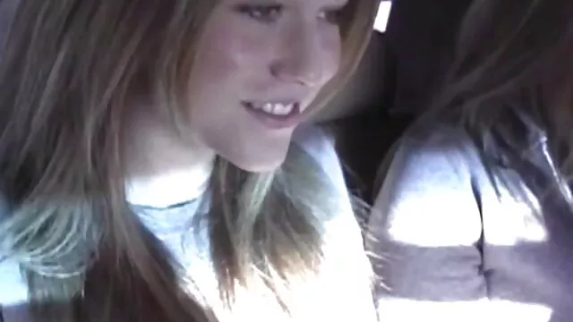 Vanessa chupa a un chico 1 persona insesto madre hijo por dinero en efectivo