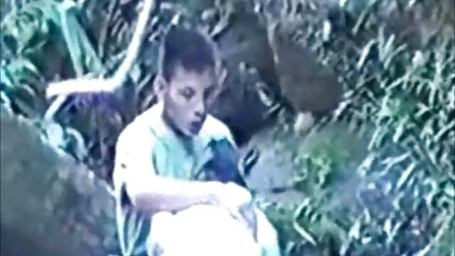 Una chica con un chico le come la polla peliculas xxx madre e hijo a un amigo