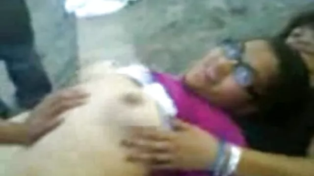 Joven pareja rusa desesperada sexo videos de mamas teniendo sexo con sus hijos en la cocina
