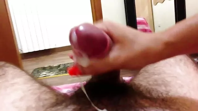La alemana poco formal Bonnie se corre de un fisting madre y hijo culiando anal