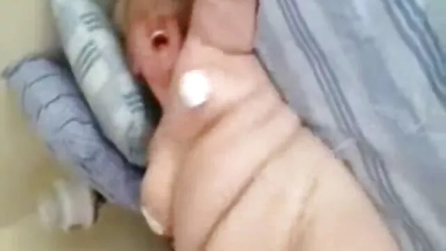 Dos parejas follan en un autobús y un porno madre e hijo en hotel supermercado